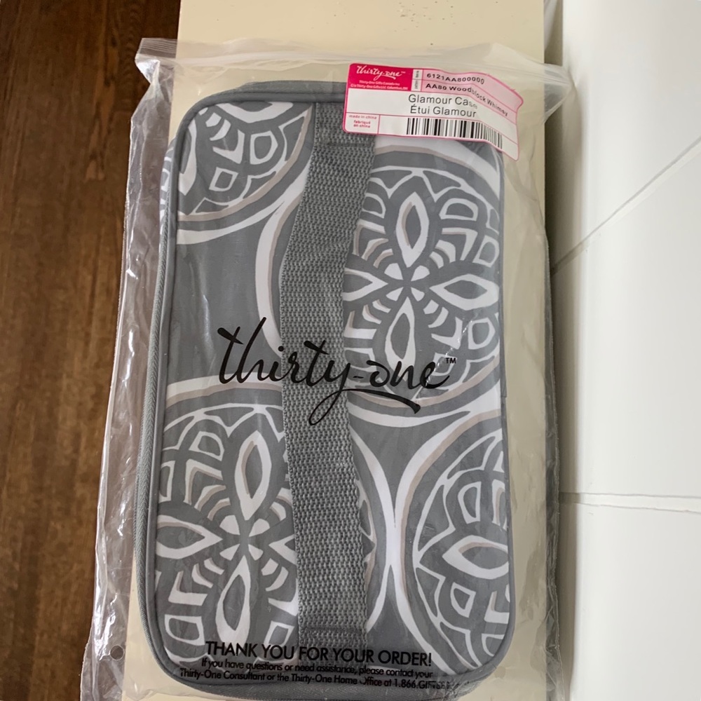 Thirty one glamour make up case